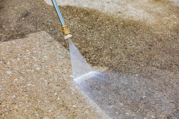 Best Driveway Pressure Washing  in Derby, CO